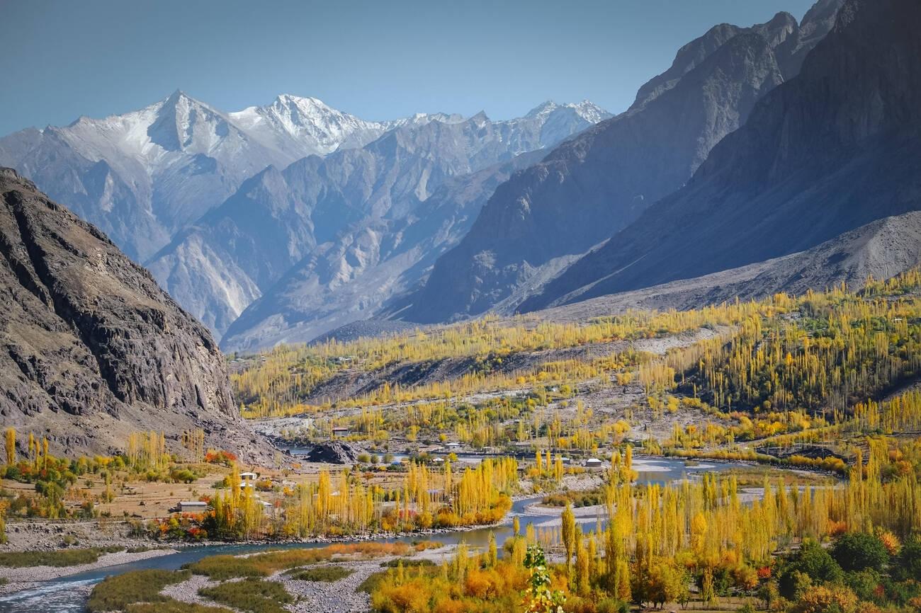 07 DAYS TOUR TO HUNZA & PHANDER VALLEY